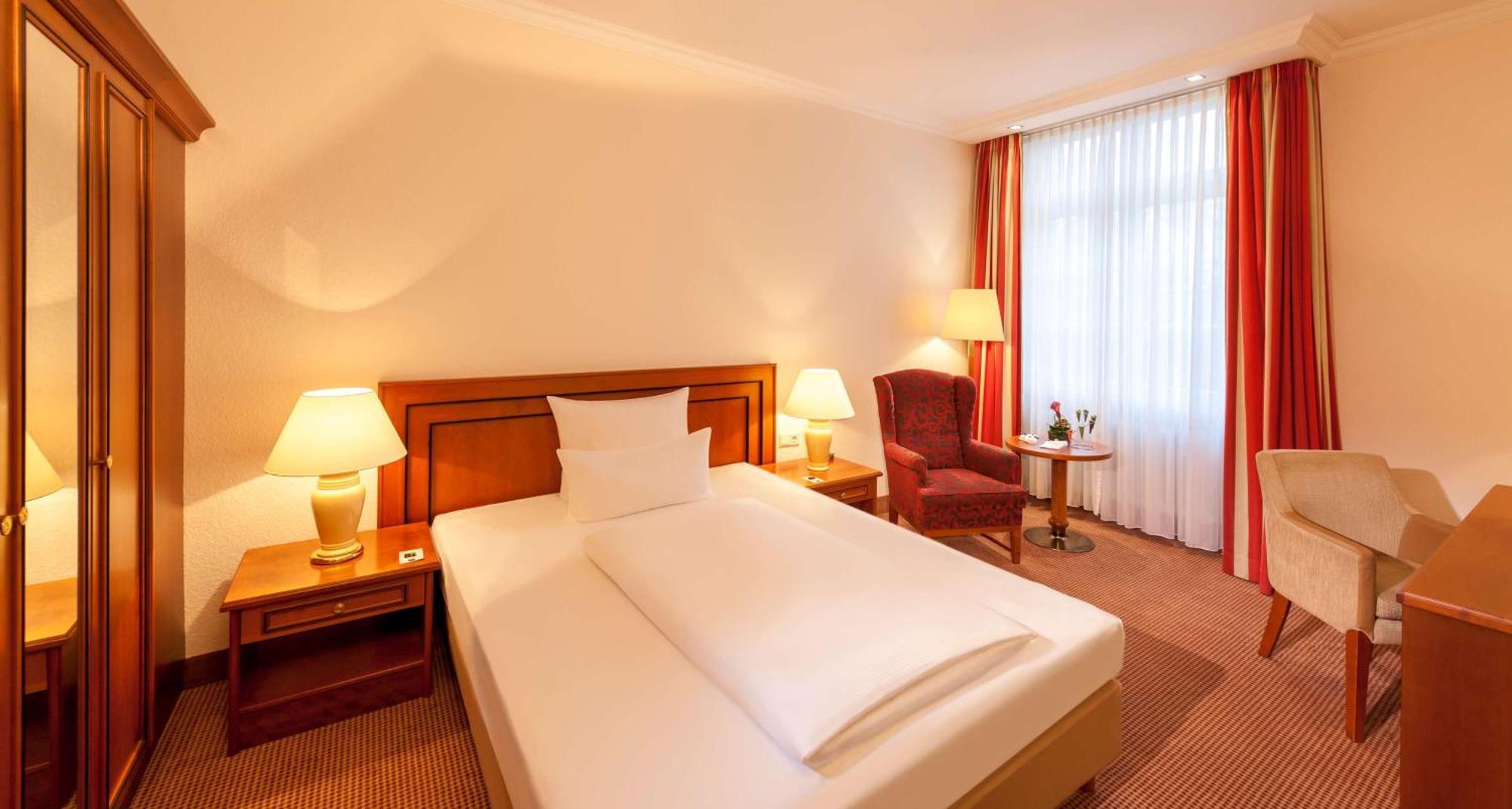 Staatsbad Brückenau Dorint Resort & Spa Bad Brueckenau מראה חיצוני תמונה